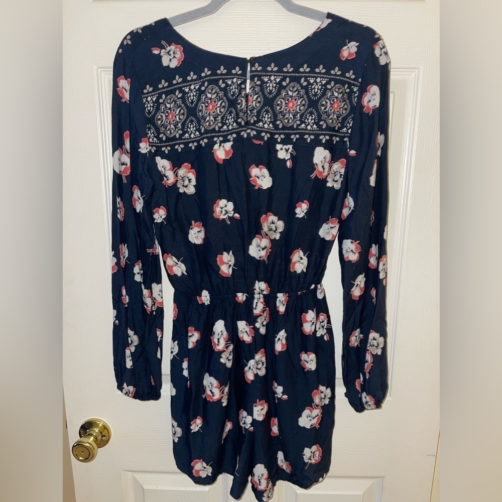 Abercrombie romper • Women’s small - Picture 4 of 6